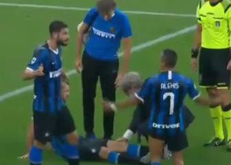 El reto de Alexis a un compañero que aplauden en Italia