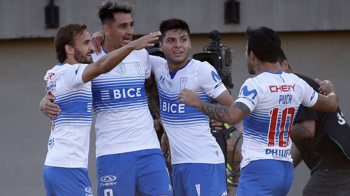 camiseta u catolica