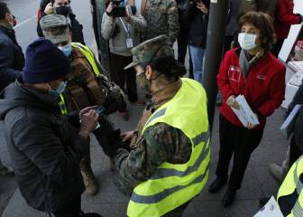 Curva y mapa de casos, contagios y muertes por región en Chile, hoy, 17 de agosto
