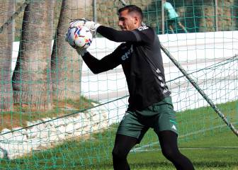 Los posibles 'rivales' de Claudio Bravo en el arco del Betis