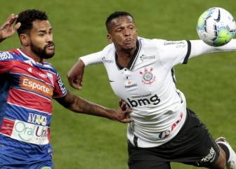 Corinthians sólo iguala en casa con Ángelo Araos como titular