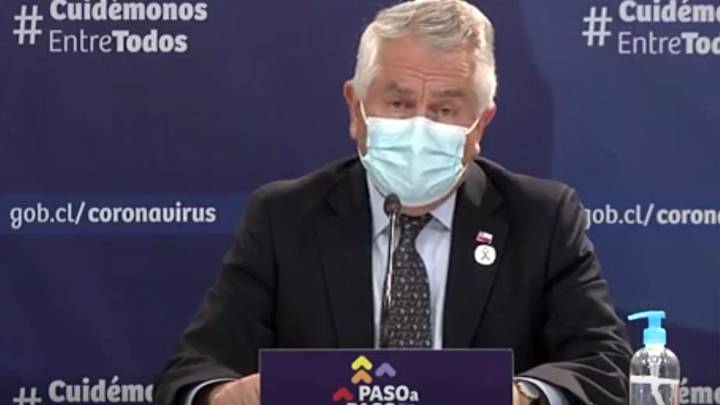 ¿Se podría levantar la cuarentena para los contagiados el día del plebiscito? Esto dijo Paris