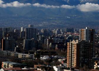 Nube tóxica en Santiago: reportan fuerte olor a gas en parte de la capital