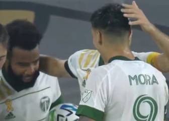 Mora sigue encendido en la MLS: ¡asistencia de túnel!