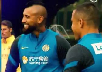 Risas y toques con Alexis: así fue el primer día de Vidal en Inter