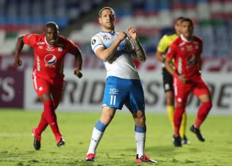 La larga racha de penales que cortó Luciano Aued en Católica