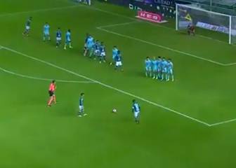 ¡Golazo de tiro libre! Meneses destaca antes de llegar a la Roja