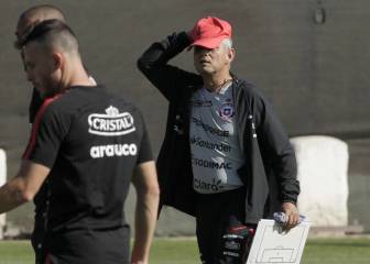 Rueda cita a dos debutantes como reemplazos de Medel y Orellana