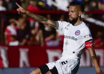 El experimentado zaguero argentino que busca Colo Colo