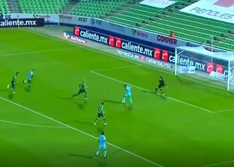 La gran asistencia del 'Mago' Valdivia que acabó en polémica: ¿era penal?