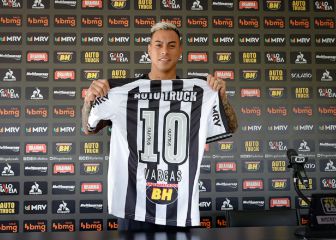 La lucha que tendrá Eduardo Vargas por la titularidad en Atlético