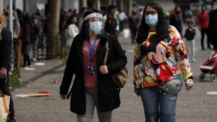 Curva y mapa de casos, contagios y muertes por región en Chile, hoy, 14 de noviembre