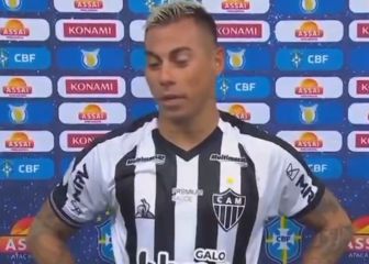 Entre risas y bromas: la alegre entrevista post partido de Vargas