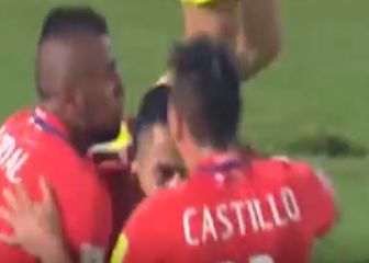 ¡Qué combinación! El golazo que armaron Sánchez y Vidal ante Venezuela en 2016