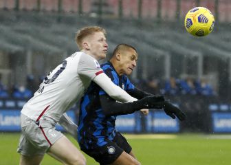 El Inter, con Alexis y Vidal, gana y sigue segundo en el Calcio