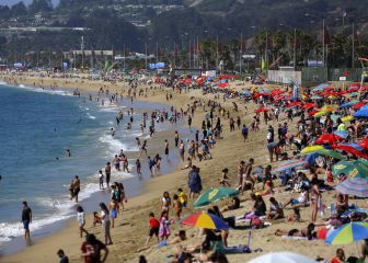 Comunas de la Región Metropolitana en Fase 2: ¿puedo moverme entre comunas e ir a la playa?