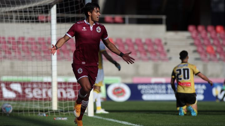 La Serena se impone ante Coquimbo en el clásico