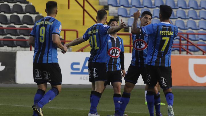 Fecha 24 futbol chileno Clearance