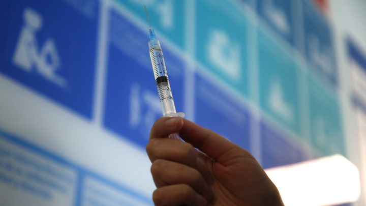 Vacuna Sinovac En Chile Diferencias Con Moderna Y Pfizer Efectividad Y Precios As Chile