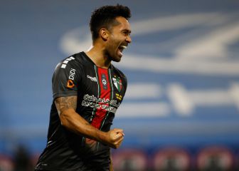 El gran hito del 'Mago' Jiménez con su triplete en San Carlos