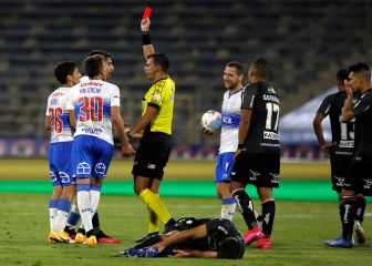 La roja que indigna a la UC