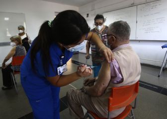 Vacunación Covid en Chile y coronavirus: comunas en cuarentena y vacunas | Última hora de hoy, 3 de febrero