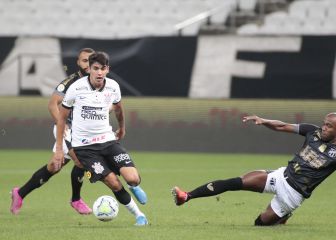 Qué pasó con Pinares en Brasil: la foto y la reacción del DT