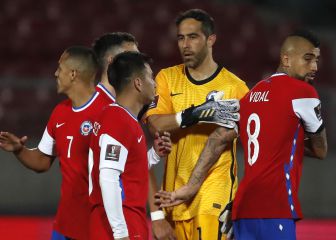 La visión de Bravo sobre la ausencia de un DT en la Roja