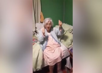 La hincha de 96 años que emociona a la UC: así vivió el tricampeonato