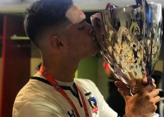 Colo Colo y la UC celebran: promesas recibieron su carta de nacionalización