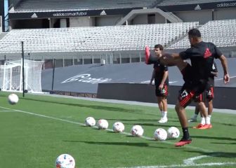 ¡A tres dedos! El lujito de Paulo Díaz en las prácticas de River