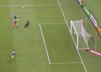 El golazo que le 'robaron' a Pinares: ¡su propio compañero!