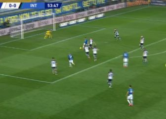 Buscó el balón toda la jugada: el gol al límite que marcó Alexis