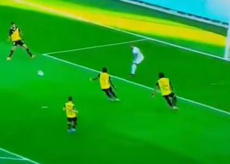 ¡Salvó el gol contra 4 rivales! La increíble jugada de ex UC