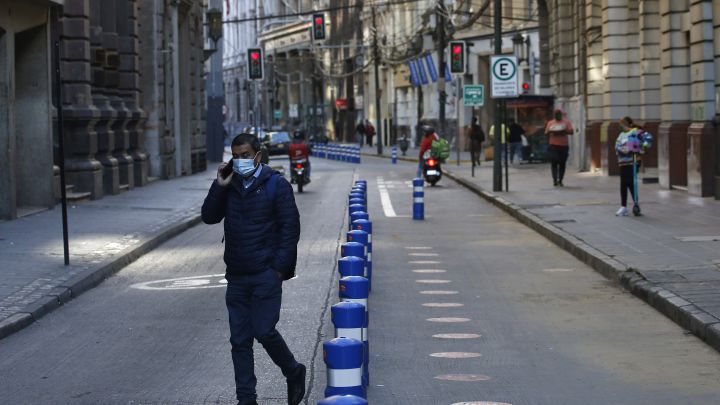 Curva y mapa de casos, contagios y muertes por región en Chile, hoy, viernes 12 de marzo