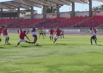 Se sacó a dos jugadores: así fue el gol de Parraguez en Talca
