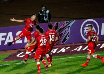 Huachipato golpea primero