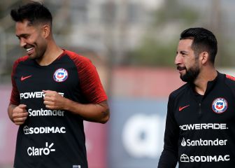 Isla elige a su sucesor en la Roja