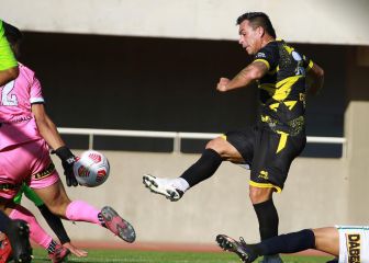 ¡En dos tiempos! Paredes se estrenó como goleador en Coquimbo