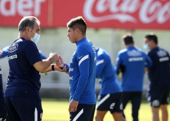 Lasarte da pistas sobre el estilo de la Roja y juega al misterio con el capitán