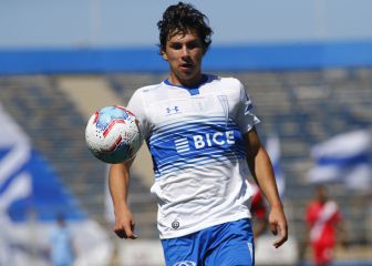 La mala suerte de la UC ante Ñublense: Dos lesionados en menos de 30 minutos