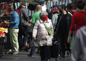 Curva y mapa de casos, contagios y muertes por región en Chile, hoy, domingo 4 de abril