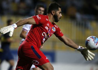 Johnny Herrera elige el 11 ideal de su carrera