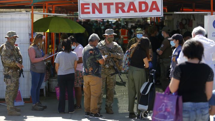 Cuarentena en Chile hoy: ¿qué comunas entran, cuáles salen y cuáles retroceden este lunes 12 de abril?