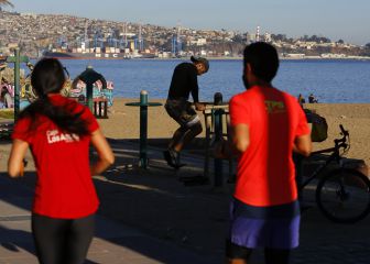 Curva y mapa de casos, contagios y muertes por región en Chile, hoy, martes 13 de abril