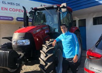 El giro de un ex azul: 