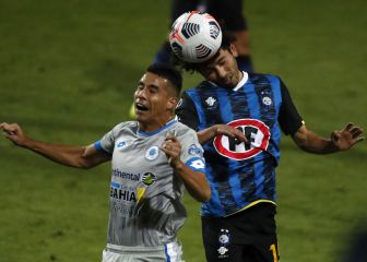 Huachipato no pudo cruzar el muro de la defensa paraguaya