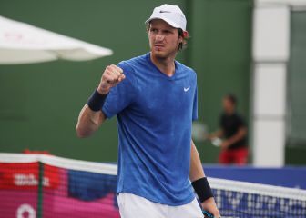 La falta de luz natural suspende la final de Jarry