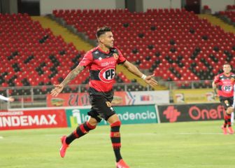 El defensa que sorprende como goleador de la B: 
