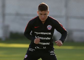 Las opciones de Gil para ser titular en la Roja de Lasarte